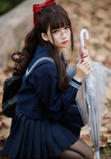 欧美朋友圈背景动态_BD国语在线观看完整版