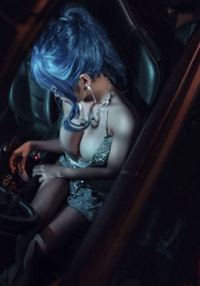 欧美丰满绝色少妇_高清手机在线观看