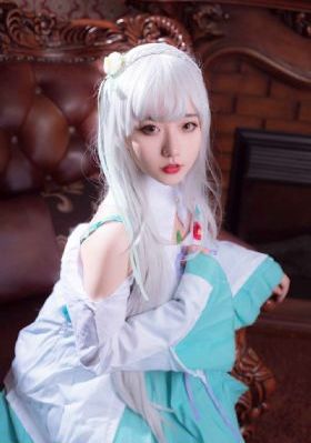 欧美风半臂纹身_超清完整视频观看