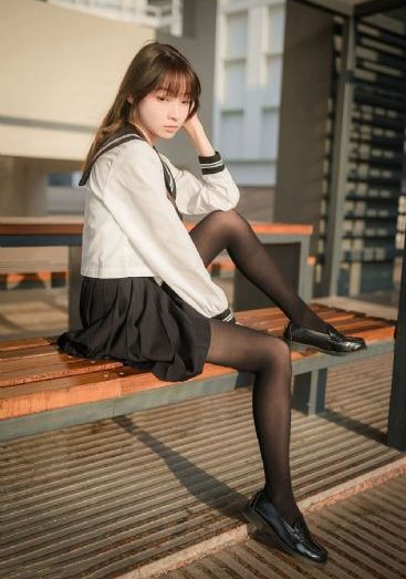 日韩车模特美女_4K在线视频播放