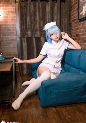 欧美美女自拍偷拍_高清日韩电影在线