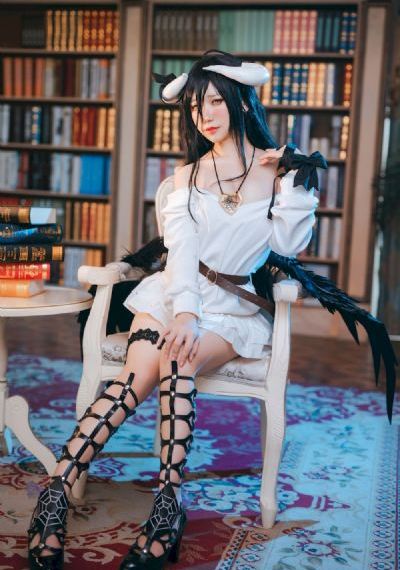 国产女同两个美女_普通话在线观看