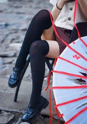 欧美电影嗷嗷碰_无删减完整版在线观看