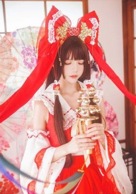 欧美性擦图_DVD免费在线播放