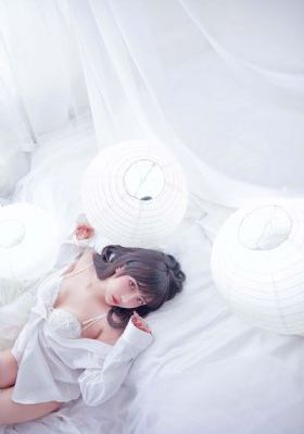 欧美女生穿搭_BD高清在线观看